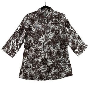 2/$30 Chicos 100% Linen Button Down Shirt Womens Size 1 M Floral Western Neutral